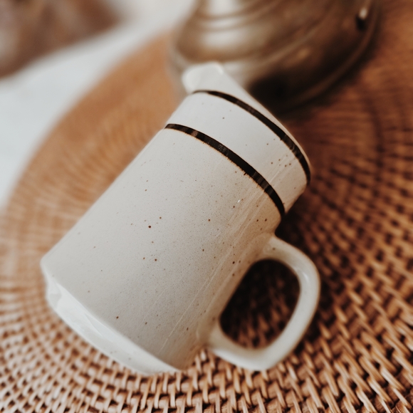 Vintage White Ceramic Pitcher with Dried Flowers - Picture 3 of 4